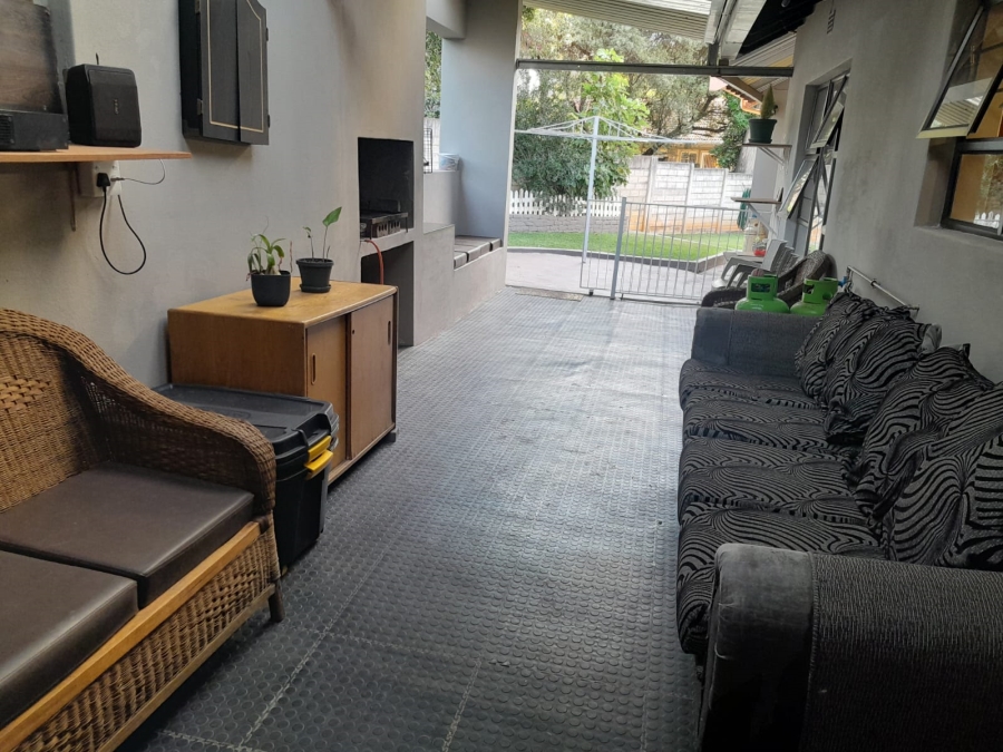 4 Bedroom Property for Sale in Safari Gardens North West